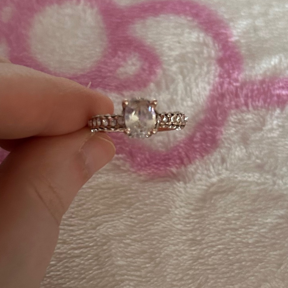 Diamond ring